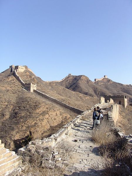 Невосстановленный участок - великая китайская стена фото