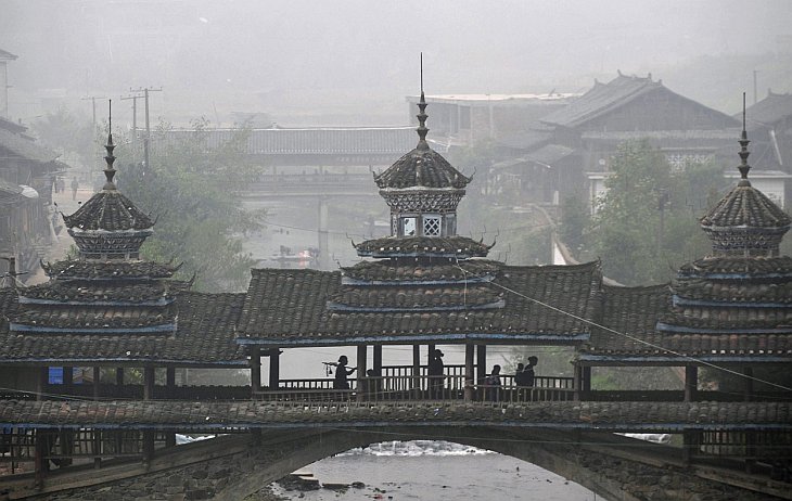 Старинный мостик в провинции Гуйчжоу