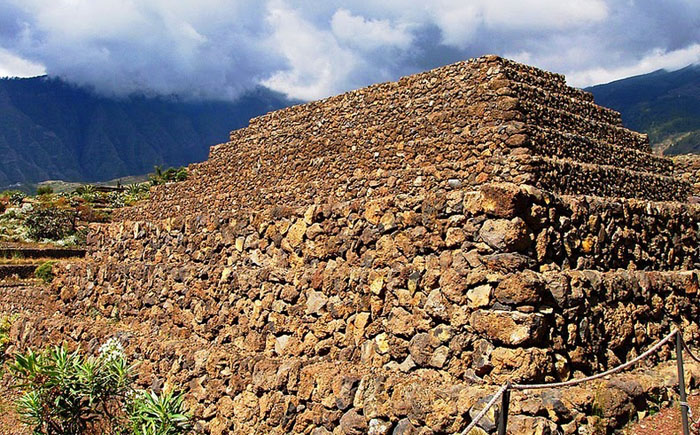 Пирамиды Гуимара