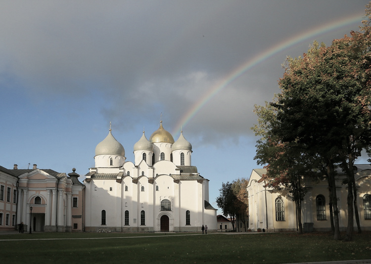 Sofijskij-sobor-v-Novgorode