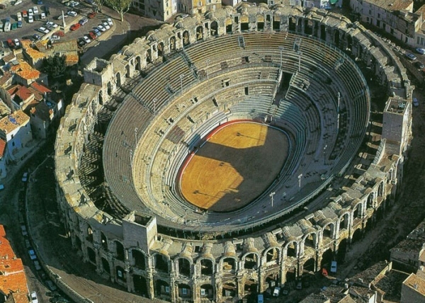 Сохранившиеся амфитеатры Древнего Рима Римский Колизей