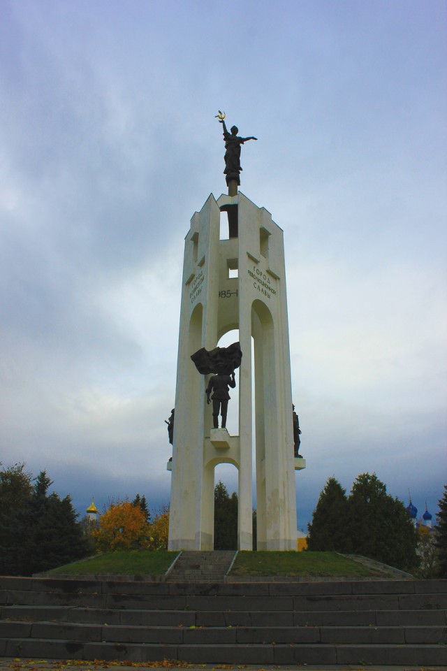 Монумент на Покровской горе