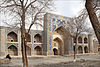 La médersa Nadir Divangebi (Boukhara, Ouzbékistan) (5680501848).jpg