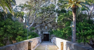Замки на острове Кос
