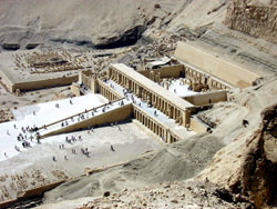 Храм царицы Хатшепсуп, Египет
