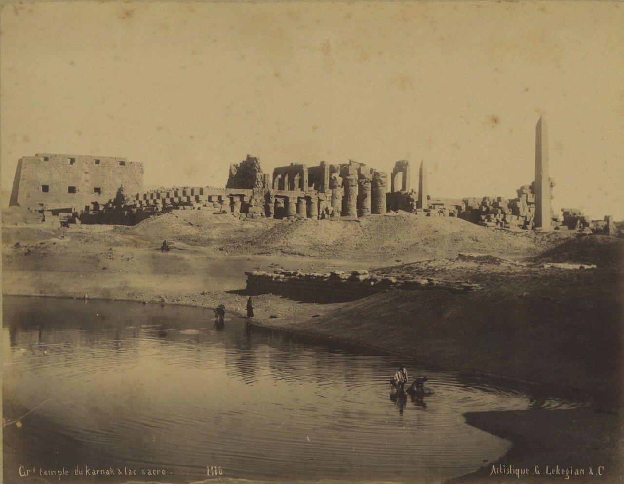 Карнакский храм и Священное озеро
