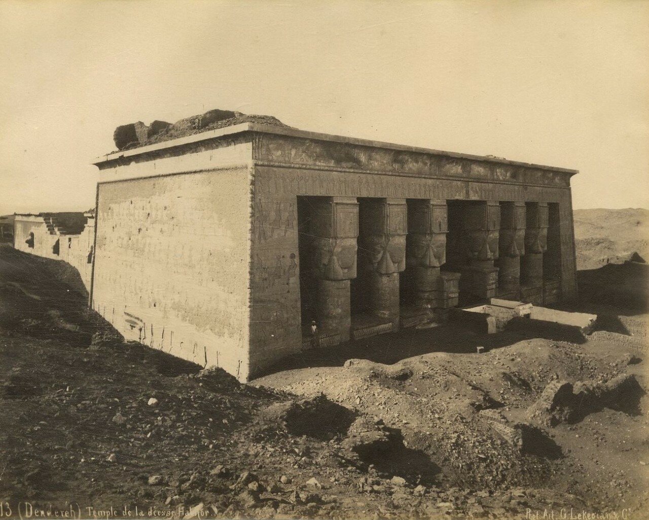 Дендера. Храм богини Хатхор