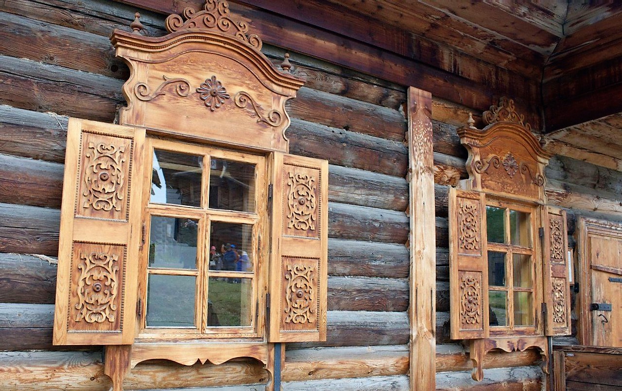 Декор деревянных окон
