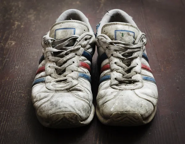Старая обувь — стоковое фото