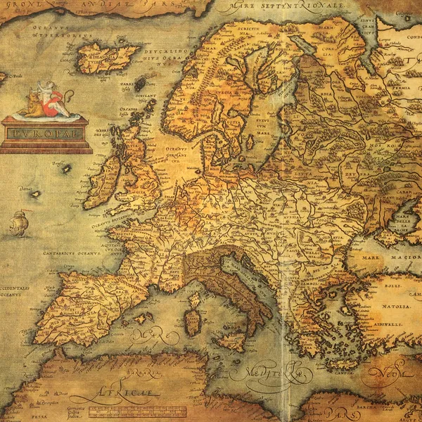 Размножение XVI века карта Европы выгравированы и цветные — стоковое фото