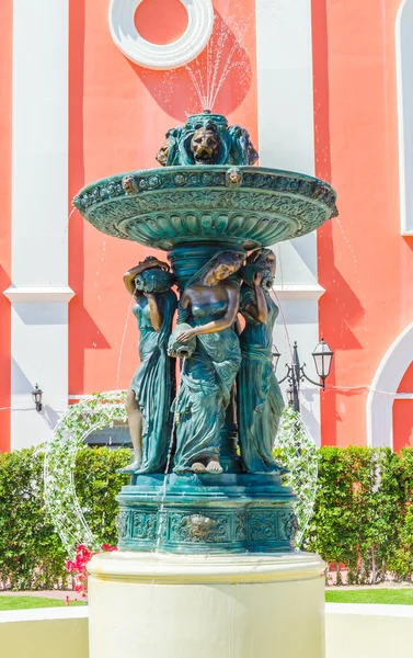 Стиль Италии фонтан — стоковое фото