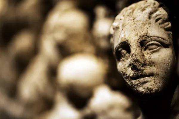 Древние греческие мраморная статуя — стоковое фото