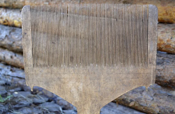 Старые деревянные прялки Лицензионные Стоковые Фото