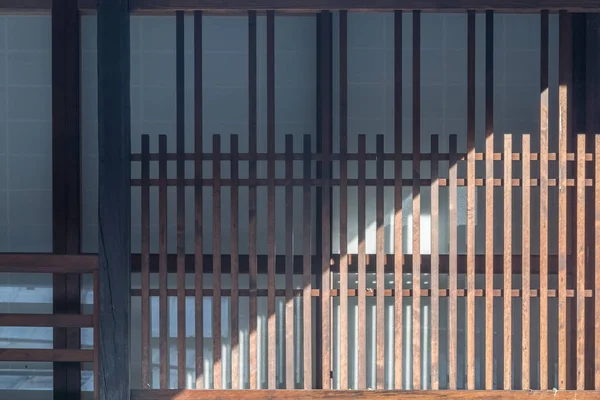 Японские деревянные окна — стоковое фото