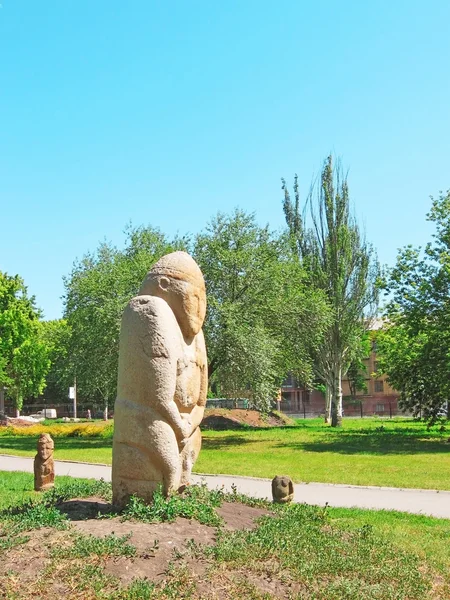 Каменный воин. древний slavian идол — стоковое фото