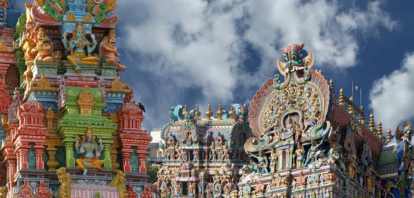 Индуистский храм Минакши в Мадурае, Тамил Наду, Южная Индия — стоковое фото