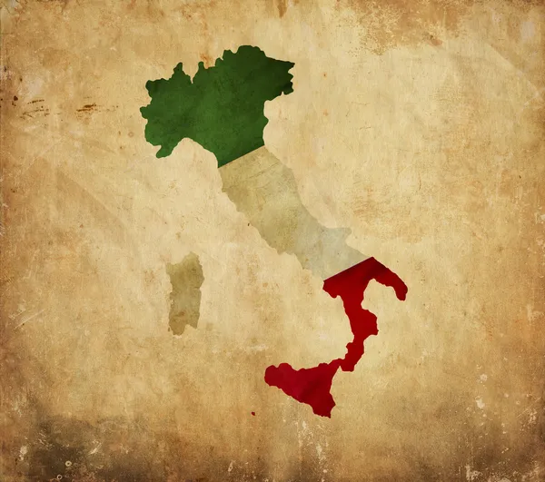 Винтаж карта Италии на бумаге гранж — стоковое фото