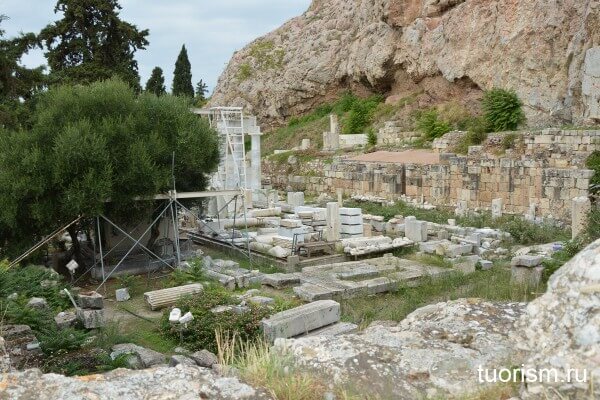 Храм Асклепия, Афины