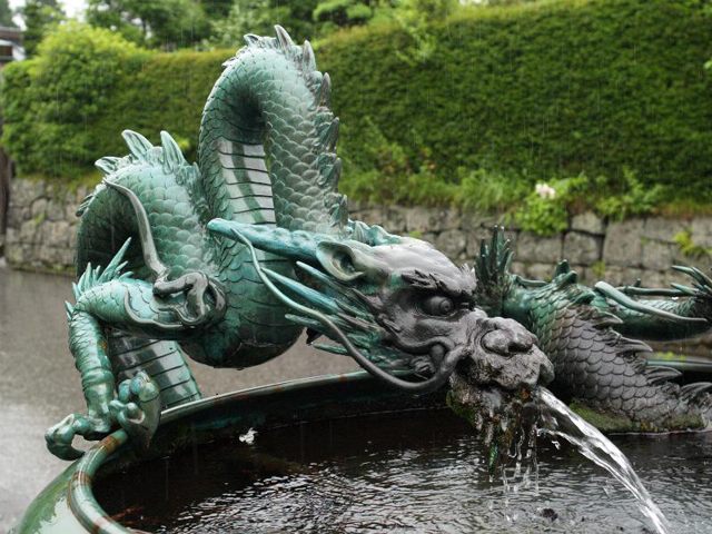 Dragon-Fountain