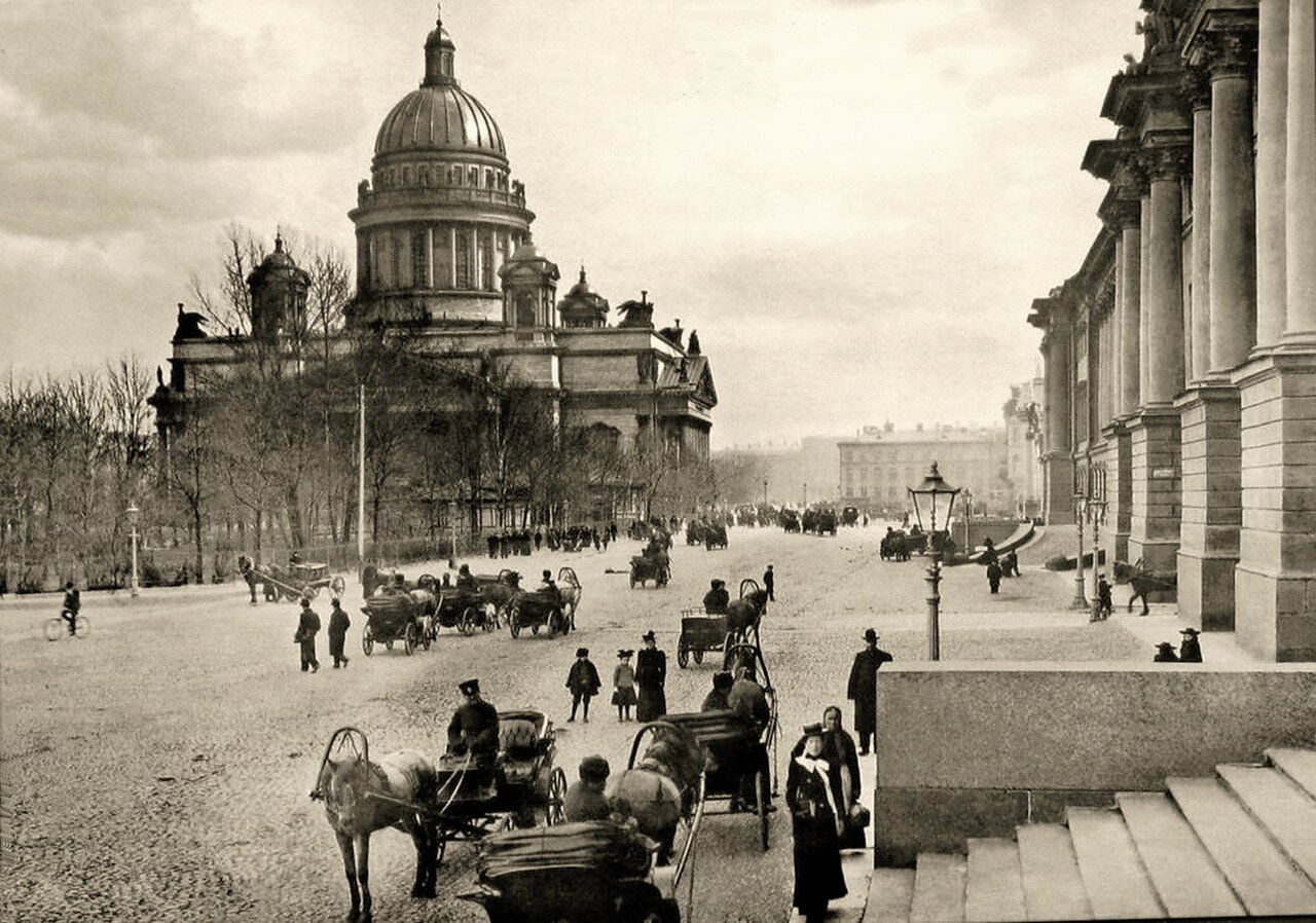 1900-е. Вид на Исаакиевский собор со стороны Сената и Синода