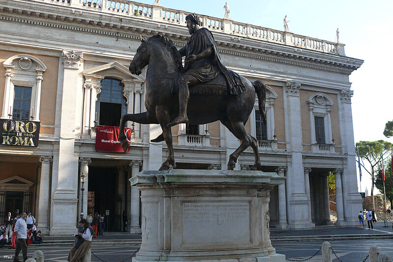 Статуя Марка Аврелия на капитолийском холме